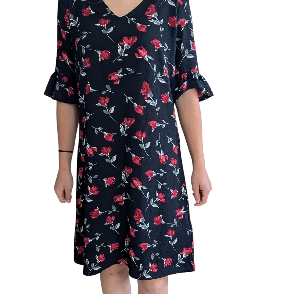 Tag Black and Red Midi Dress with Ruffle Sleeves